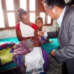 Polio drop to a neonate