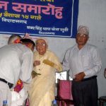 Receiving Babarsing Prize